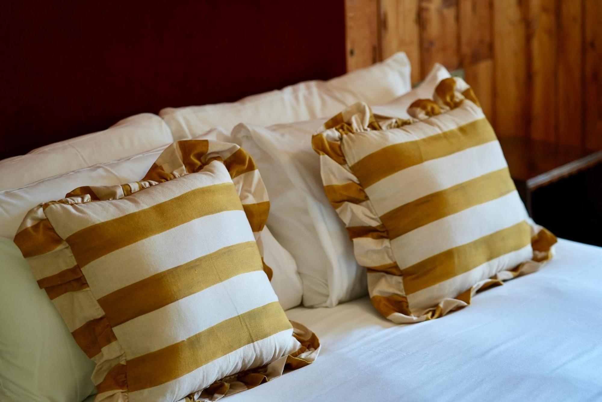 The London & Paris Hotel Фолкстон Екстериор снимка