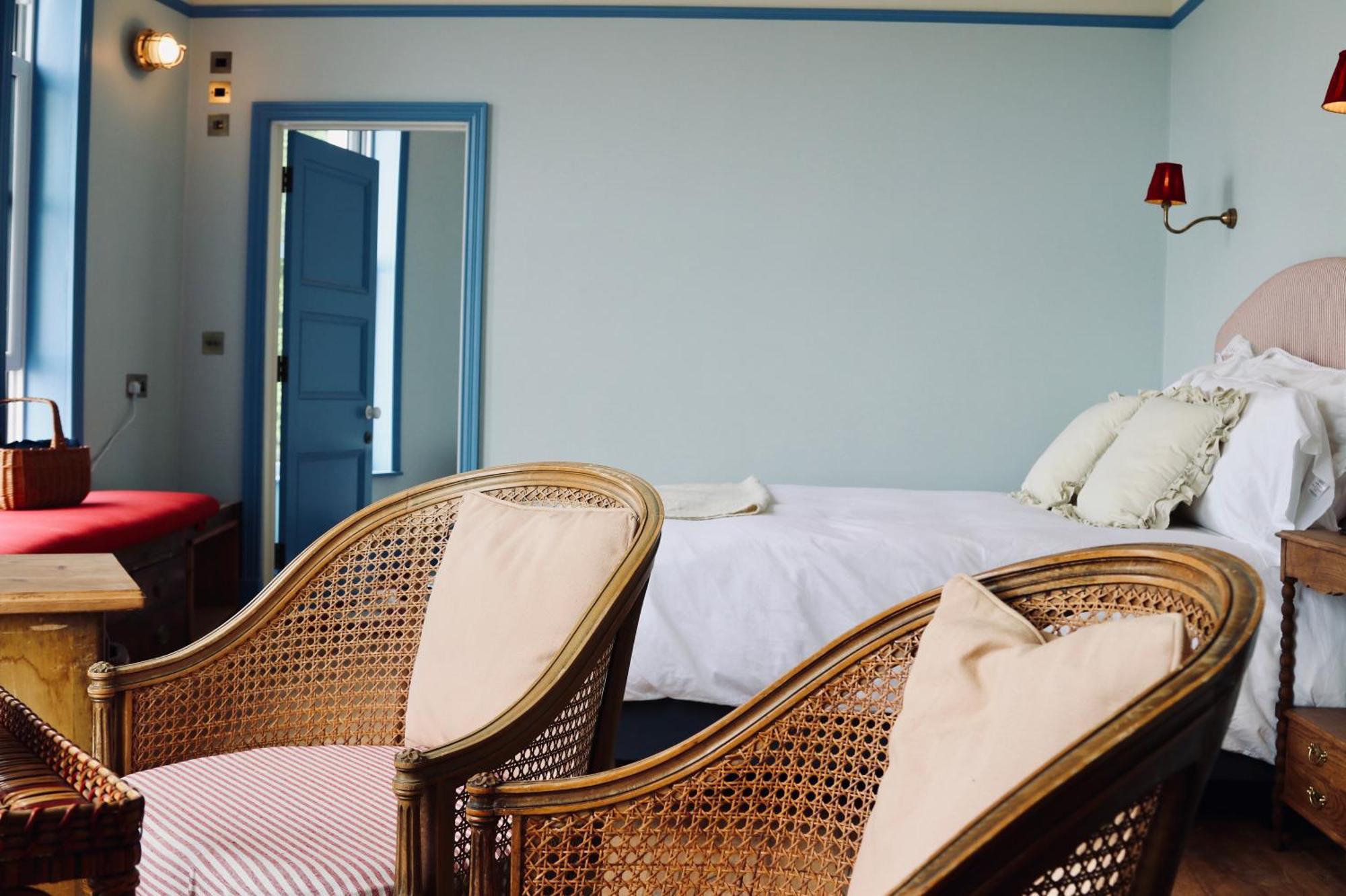 The London & Paris Hotel Фолкстон Екстериор снимка